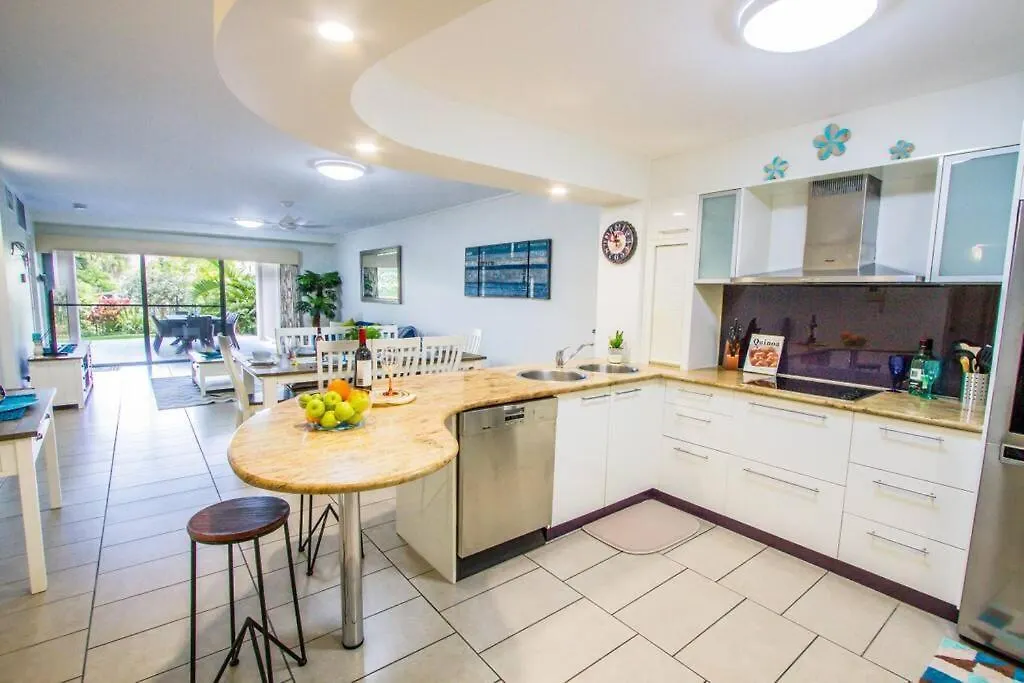 Coral Sands - Modern, Central Three-Bedroom Poolside Unit In Stunning Agnes Water Seventeen Seventy Apartment